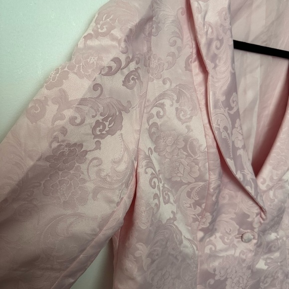 Vintage Pink Blazer Cropped Shiny Floral Barbie Pink Blazer Shrug Audrey Hepburn - Picture 5 of 15